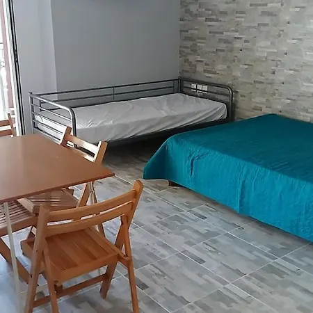 Muretto House * Ωρεοί